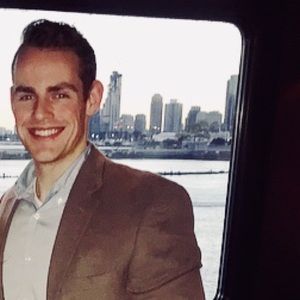 Meet your Posher, Barrett